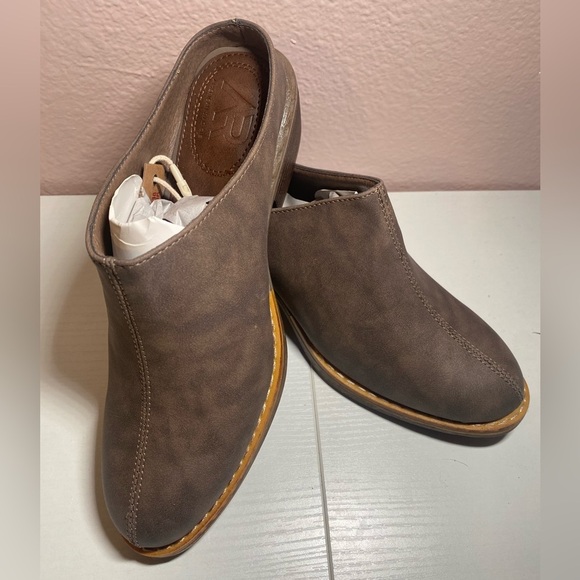 🆕 AMERICAN RAG Womens Mules - Picture 5 of 8